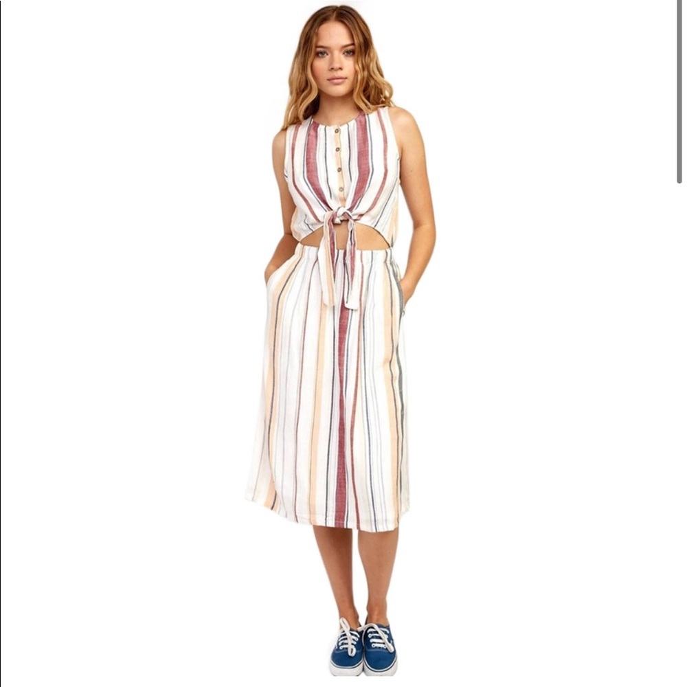 RVCA linen dress size Large